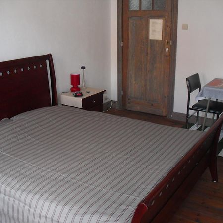 Guesthouse Oude Houtmarkt Ieper Eksteriør billede