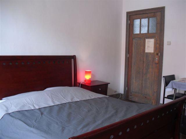 Guesthouse Oude Houtmarkt Ieper Eksteriør billede